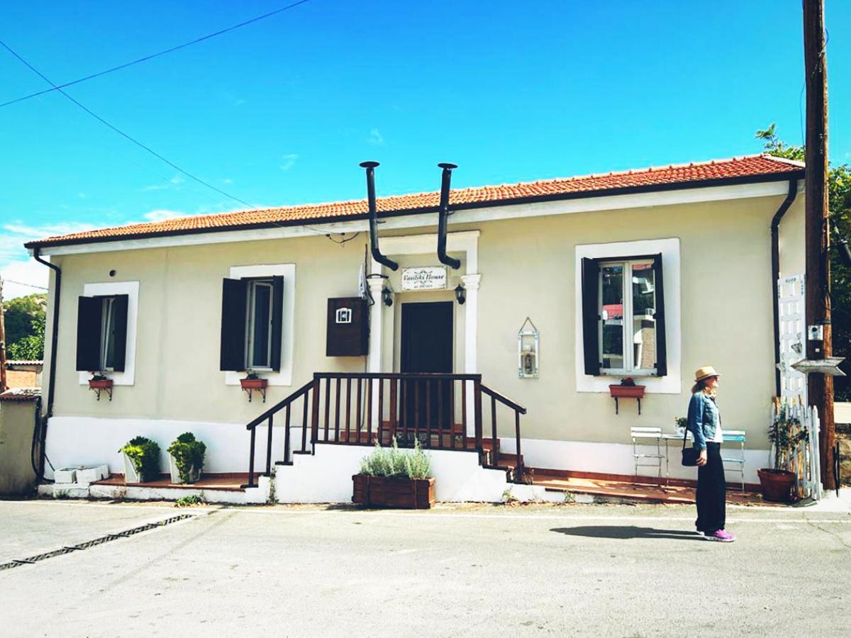 פדולאס Vasiliki Guest House מראה חיצוני תמונה